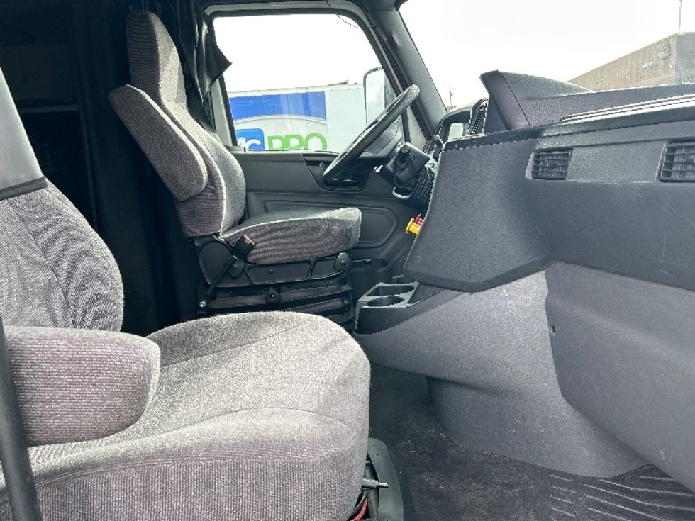 Sleeper Tractor-Heavy Duty Tractors-International-2020-LT625-Las Vegas-NV-653,000\n\t\tmiles-$ 32,000 - Image 15