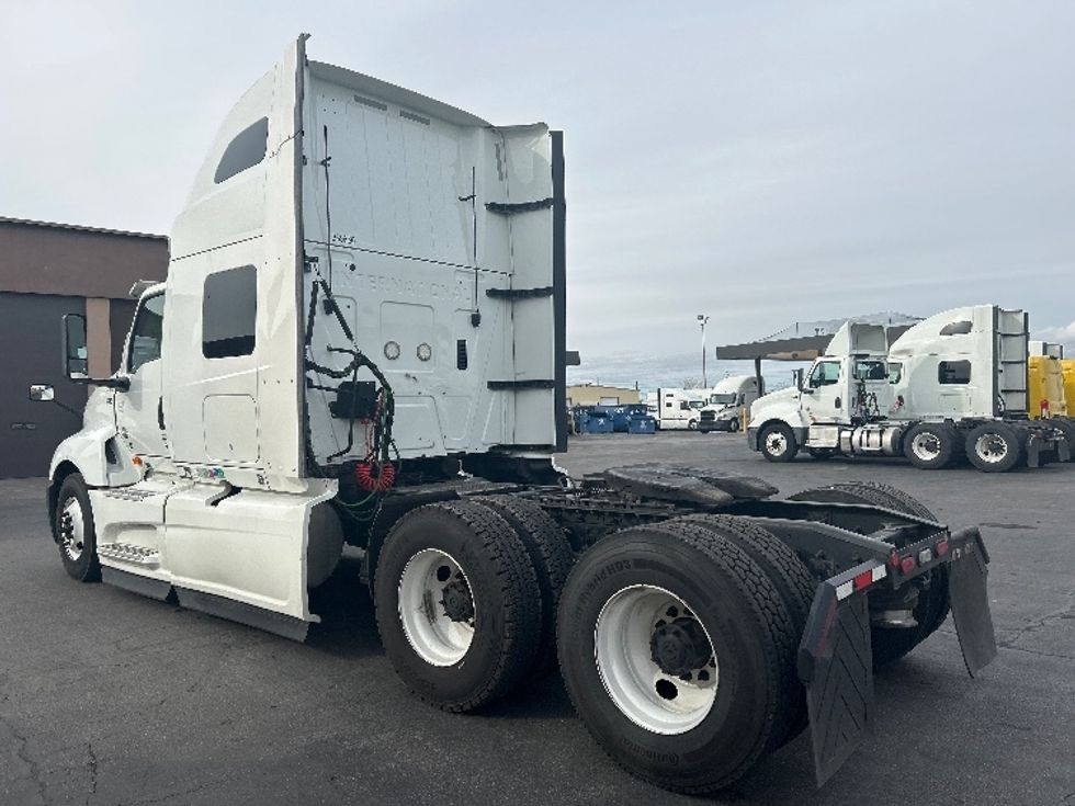 Sleeper Tractor-Heavy Duty Tractors-International-2020-LT625-Las Vegas-NV-653,000\n\t\tmiles-$ 32,000 - Image 5
