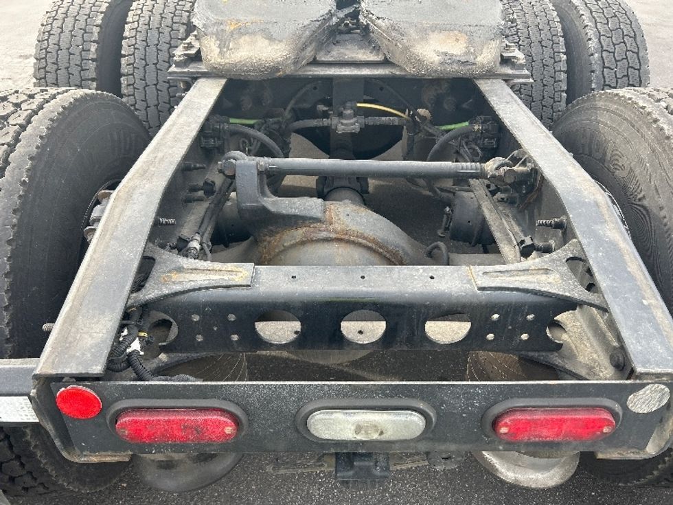 Sleeper Tractor-Heavy Duty Tractors-International-2020-LT625-Las Vegas-NV-653,000\n\t\tmiles-$ 32,000 - Image 6