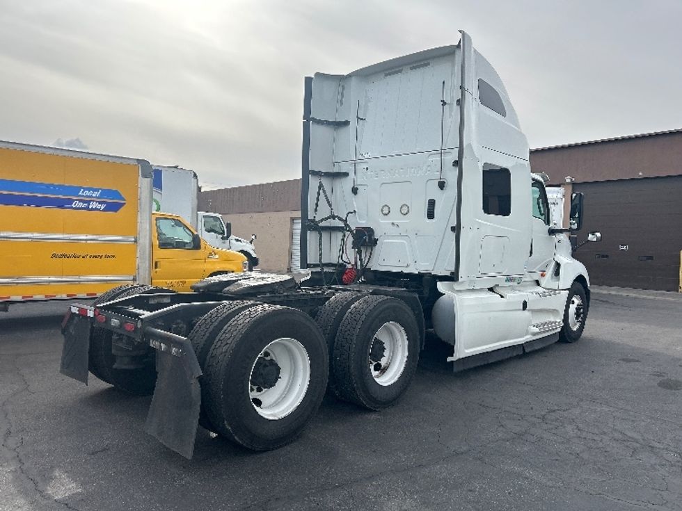 Sleeper Tractor-Heavy Duty Tractors-International-2020-LT625-Las Vegas-NV-653,000\n\t\tmiles-$ 32,000 - Image 7