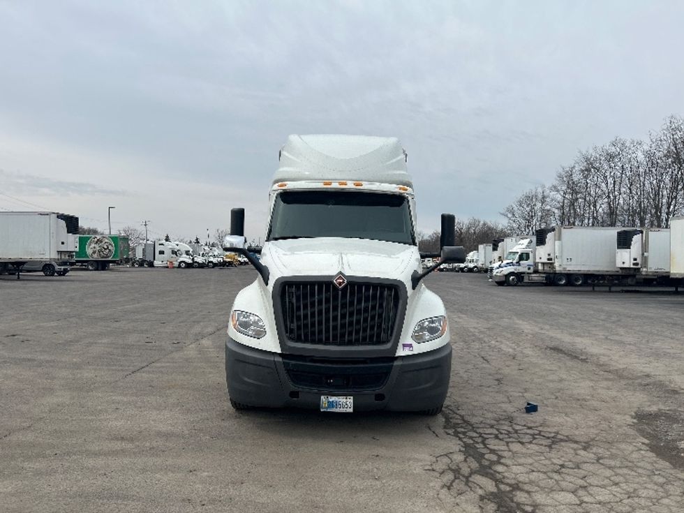 Sleeper Tractor-Heavy Duty Tractors-International-2020-LT625-Liverpool-NY-167,791\n\t\tmiles-$ 58,000 - Image 2