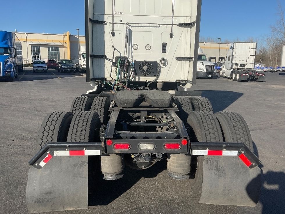 Sleeper Tractor-Heavy Duty Tractors-International-2020-LT625-Longview-TX-376,173\n\t\tmiles-$ 41,500 - Image 6