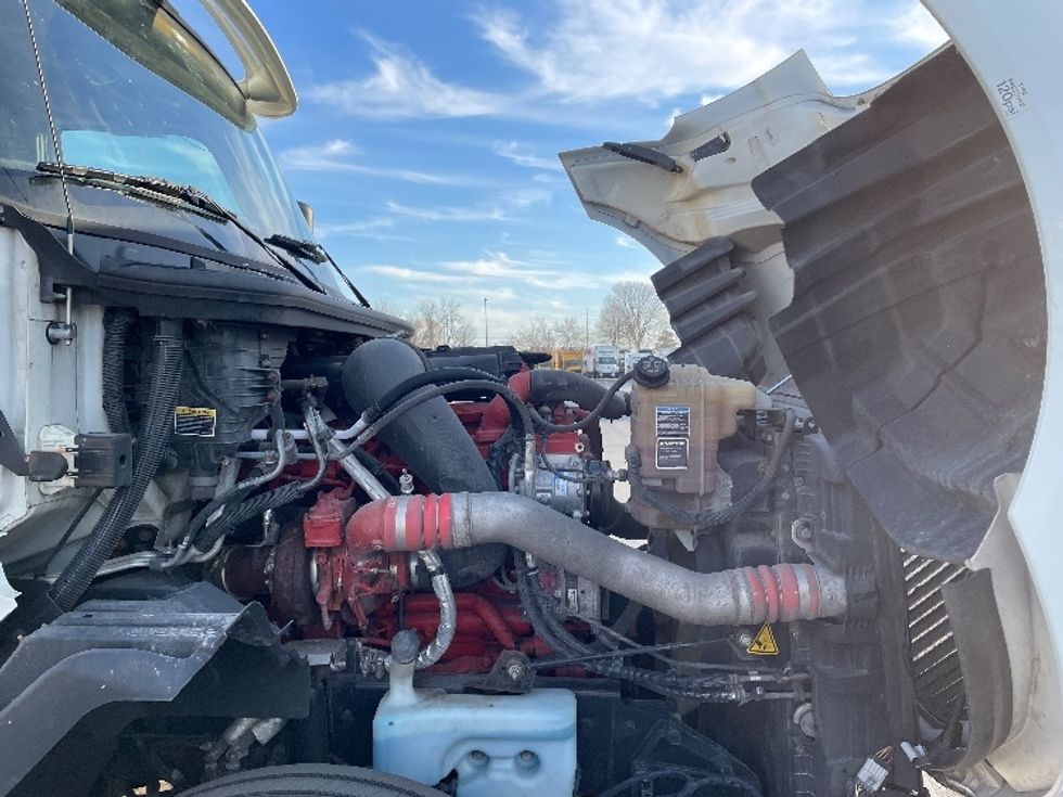 Sleeper Tractor-Heavy Duty Tractors-International-2020-LT625-Louisville-KY-556,443\n\t\tmiles-$ 45,250 - Image 20