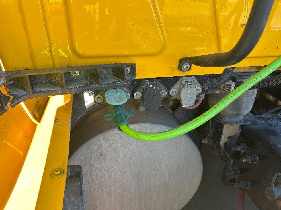 Sleeper Tractor-Heavy Duty Tractors-International-2020-LT625-Lubbock-TX-637,045\n\t\tmiles-$ 44,250 - Image 22