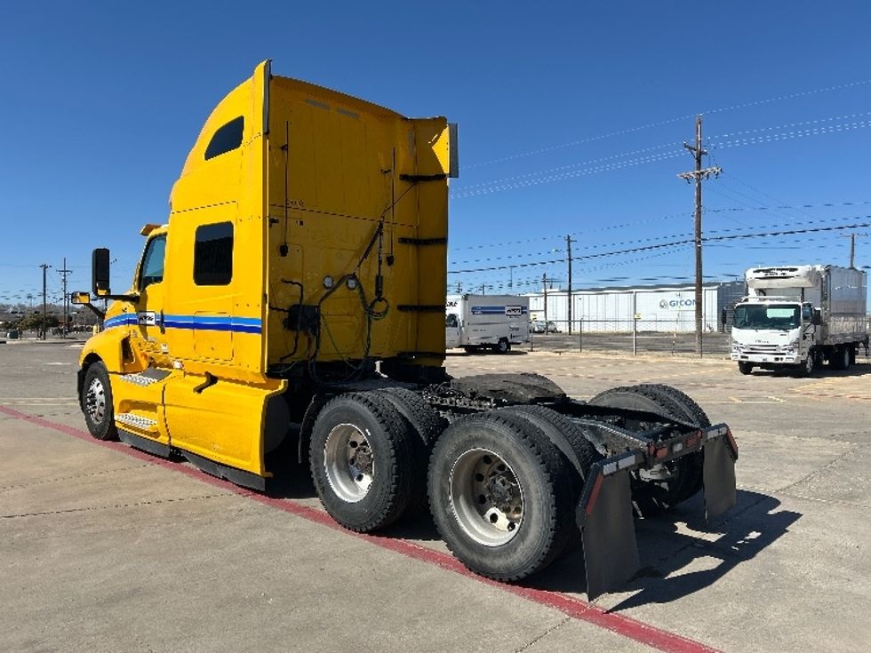 Sleeper Tractor-Heavy Duty Tractors-International-2020-LT625-Lubbock-TX-637,045\n\t\tmiles-$ 44,250 - Image 5