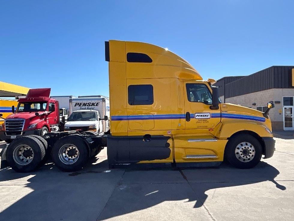 Sleeper Tractor-Heavy Duty Tractors-International-2020-LT625-Lubbock-TX-637,045\n\t\tmiles-$ 44,250 - Image 8