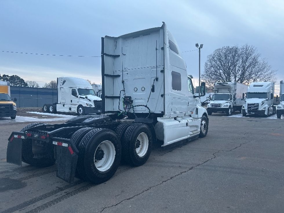 Sleeper Tractor-Heavy Duty Tractors-International-2020-LT625-Mebane-NC-420,314\n\t\tmiles-$ 45,750 - Image 7