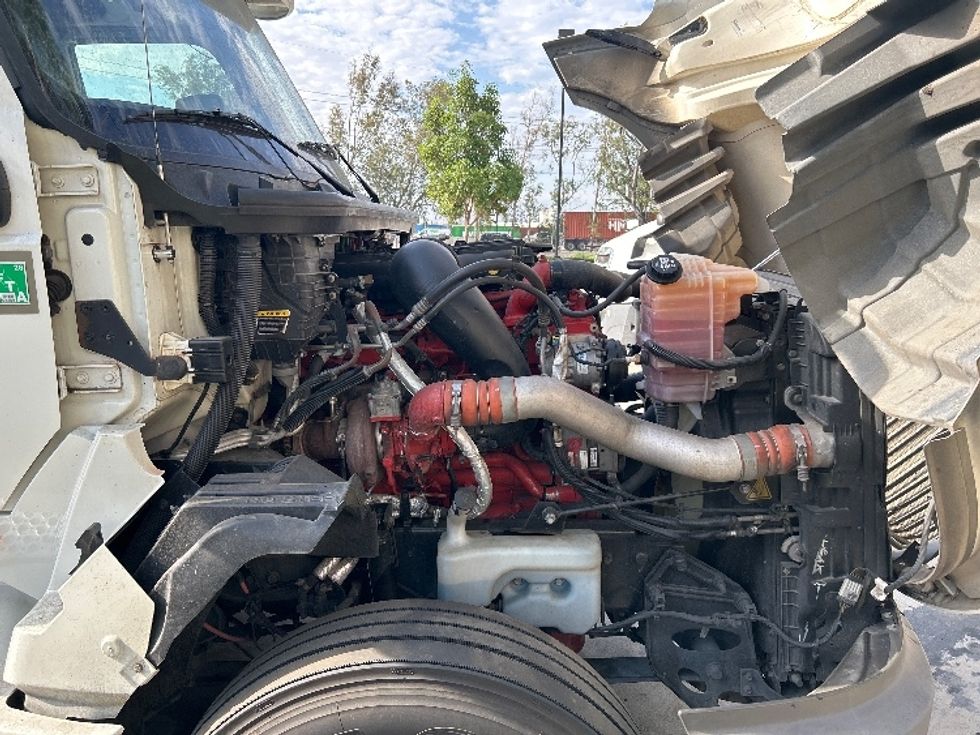 Sleeper Tractor-Heavy Duty Tractors-International-2020-LT625-Mira Loma-CA-533,062\n\t\tmiles-$ 15,000 - Image 20