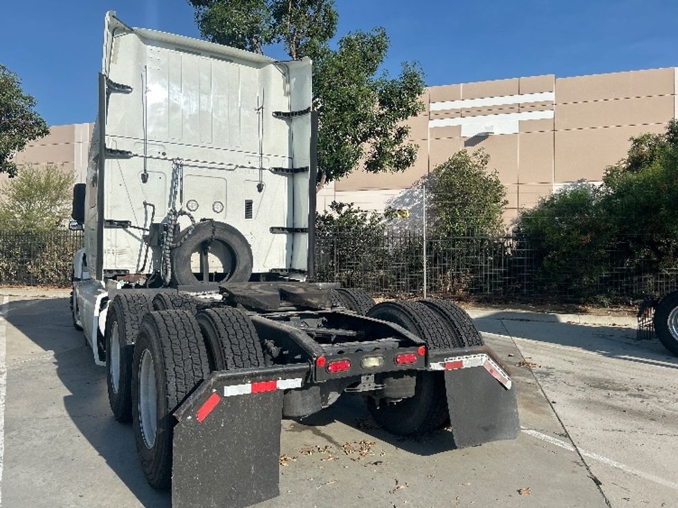 Sleeper Tractor-Heavy Duty Tractors-International-2020-LT625-Mira Loma-CA-533,062\n\t\tmiles-$ 15,000 - Image 5
