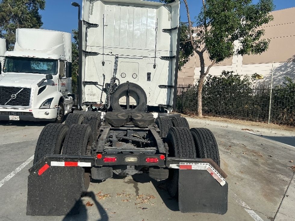 Sleeper Tractor-Heavy Duty Tractors-International-2020-LT625-Mira Loma-CA-533,062\n\t\tmiles-$ 15,000 - Image 6