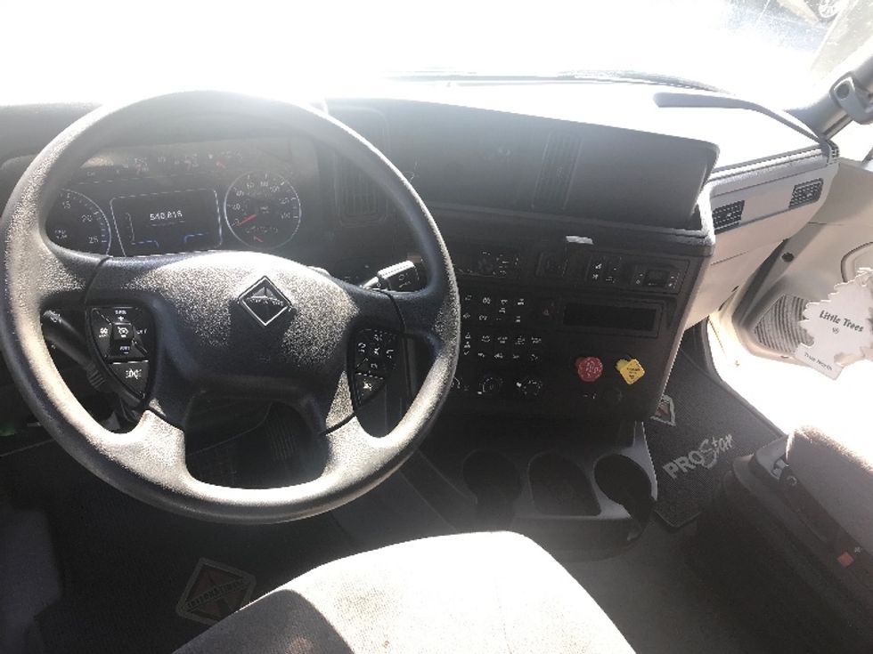 Sleeper Tractor-Heavy Duty Tractors-International-2020-LT625-Mississauga-ON-544,236\n\t\tkm-$ 70,000 - Image 11