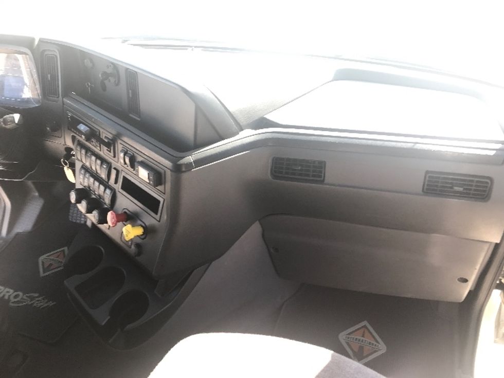 Sleeper Tractor-Heavy Duty Tractors-International-2020-LT625-Mississauga-ON-544,236\n\t\tkm-$ 70,000 - Image 14