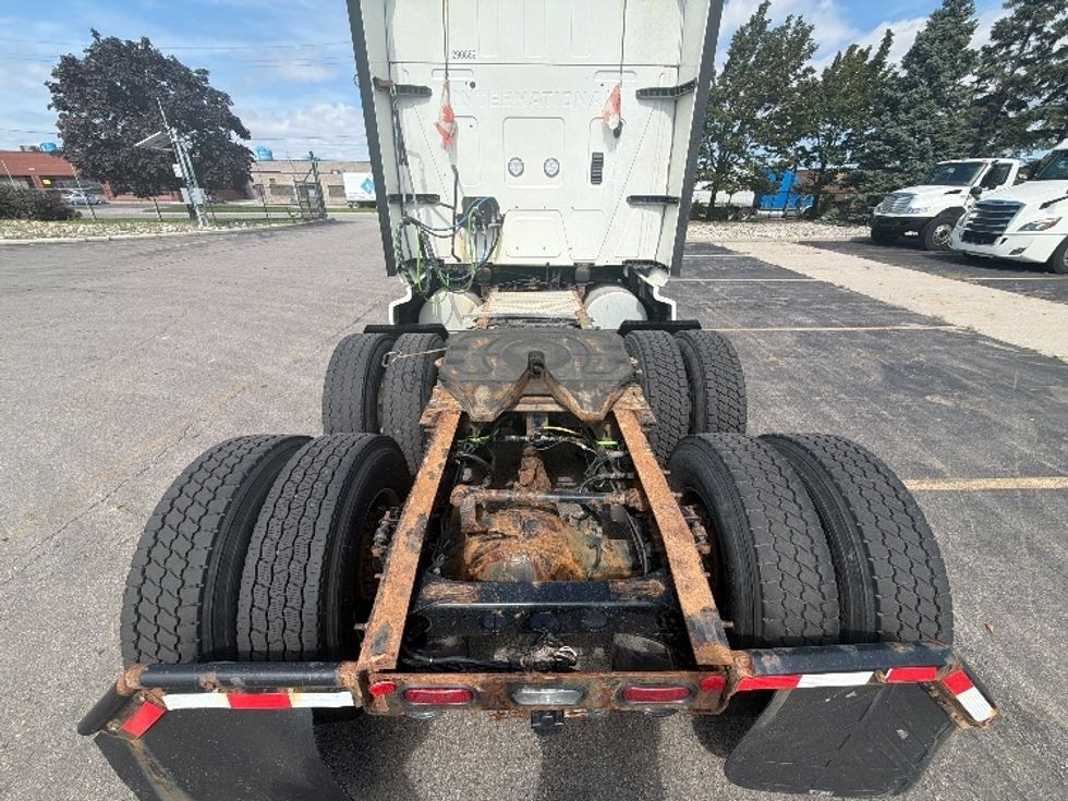 Sleeper Tractor-Heavy Duty Tractors-International-2020-LT625-Mississauga-ON-594,234\n\t\tkm-$ 74,250 - Image 6