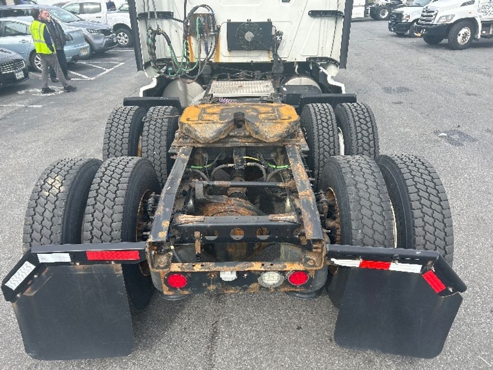 Sleeper Tractor-Heavy Duty Tractors-International-2020-LT625-Montgomery-NY-430,813\n\t\tmiles-$ 44,250 - Image 5
