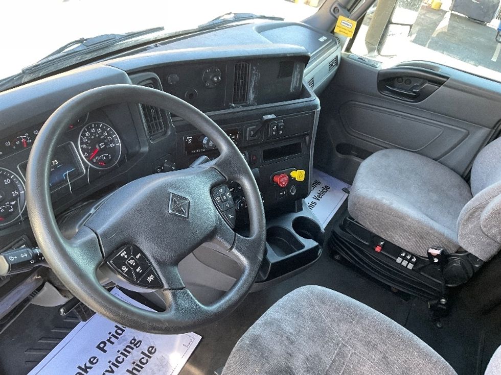 Sleeper Tractor-Heavy Duty Tractors-International-2020-LT625-Mount Pleasant-PA-456,173\n\t\tmiles-$ 52,250 - Image 10