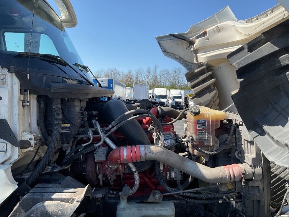 Sleeper Tractor-Heavy Duty Tractors-International-2020-LT625-Mount Pleasant-PA-456,173\n\t\tmiles-$ 52,250 - Image 20