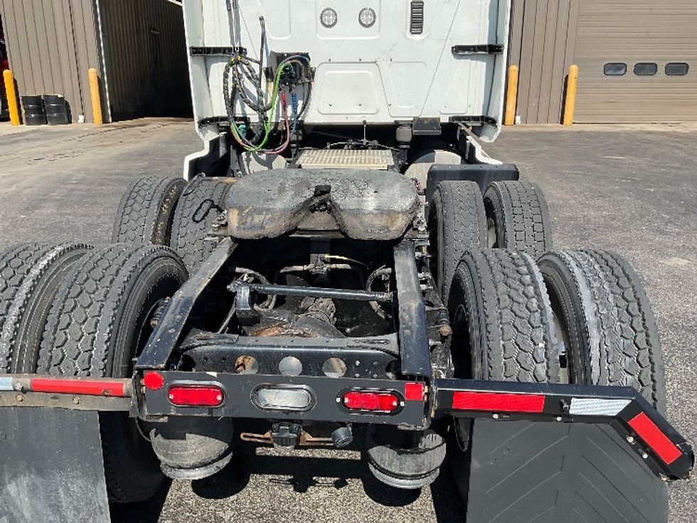 Sleeper Tractor-Heavy Duty Tractors-International-2020-LT625-Mount Pleasant-PA-456,173\n\t\tmiles-$ 52,250 - Image 6