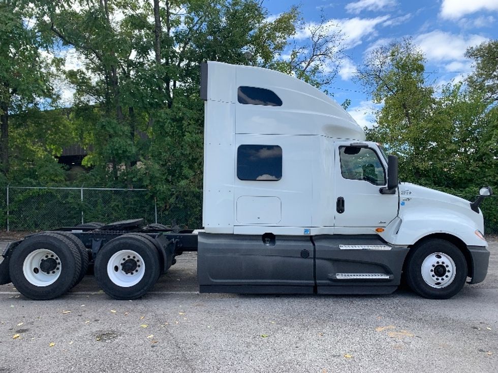 Sleeper Tractor-Heavy Duty Tractors-International-2020-LT625-Nashville-TN-521,844\n\t\tmiles-$ 29,000 - Image 8