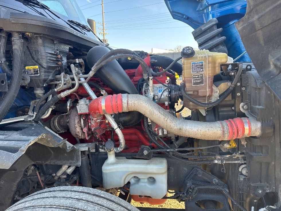 Sleeper Tractor-Heavy Duty Tractors-International-2020-LT625-Newark-OH-549,868\n\t\tmiles-$ 39,000 - Image 20