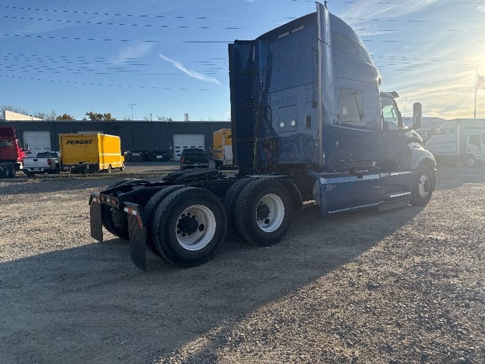 Sleeper Tractor-Heavy Duty Tractors-International-2020-LT625-Newark-OH-549,868\n\t\tmiles-$ 39,000 - Image 7