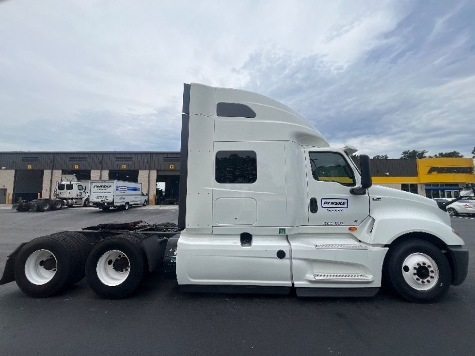 Sleeper Tractor-Heavy Duty Tractors-International-2020-LT625-Newnan-GA-475,087\n\t\tmiles-$ 49,750 - Image 8