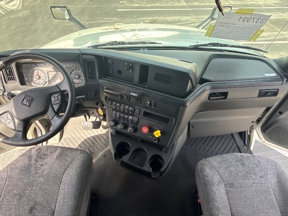 Sleeper Tractor-Heavy Duty Tractors-International-2020-LT625-Norcross-GA-462,854\n\t\tmiles-$ 48,250 - Image 12