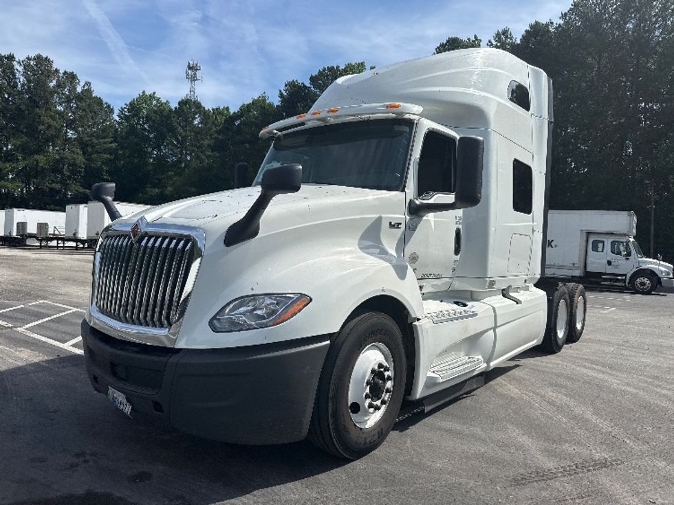 Sleeper Tractor-Heavy Duty Tractors-International-2020-LT625-Norcross-GA-462,854\n\t\tmiles-$ 48,250 - Image 3