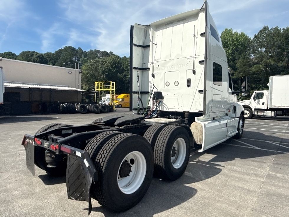 Sleeper Tractor-Heavy Duty Tractors-International-2020-LT625-Norcross-GA-462,854\n\t\tmiles-$ 48,250 - Image 7