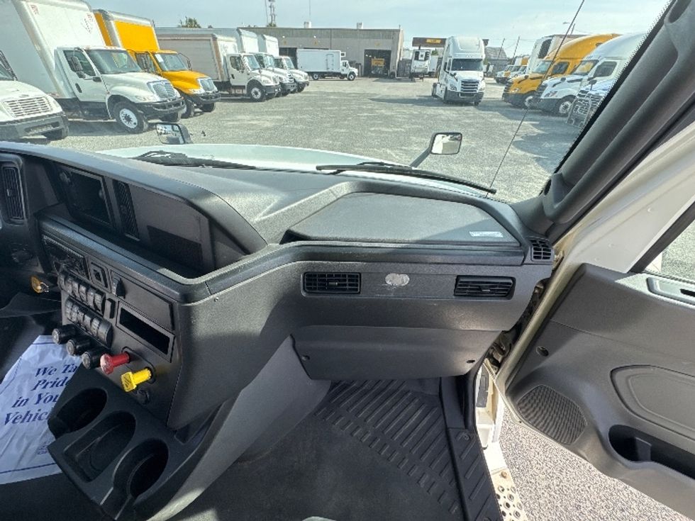 Sleeper Tractor-Heavy Duty Tractors-International-2020-LT625-Ocala-FL-499,495\n\t\tmiles-$ 38,500 - Image 14