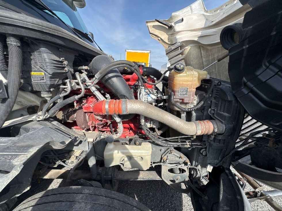 Sleeper Tractor-Heavy Duty Tractors-International-2020-LT625-Ocala-FL-499,495\n\t\tmiles-$ 38,500 - Image 20