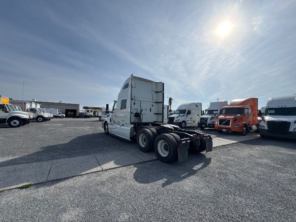 Sleeper Tractor-Heavy Duty Tractors-International-2020-LT625-Ocala-FL-499,495\n\t\tmiles-$ 38,500 - Image 5