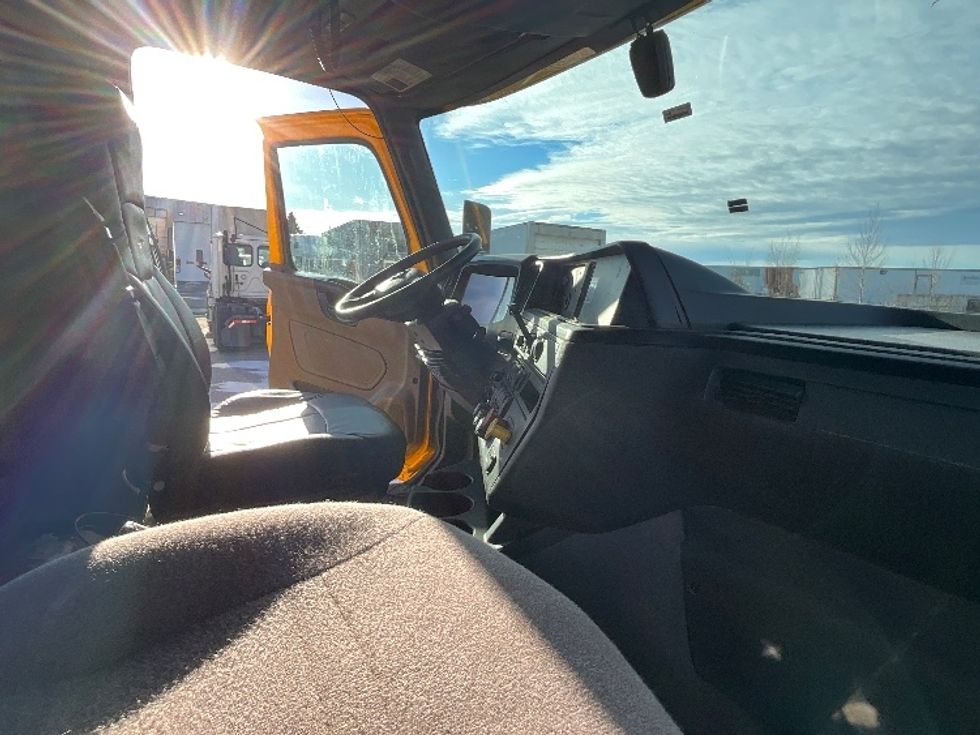 Sleeper Tractor-Heavy Duty Tractors-International-2020-LT625-Ottawa-ON-637,865\n\t\tkm-$ 60,000 - Image 15