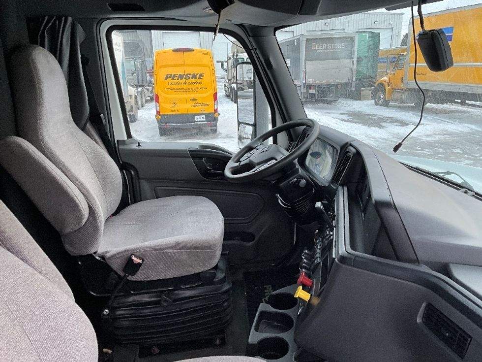 Sleeper Tractor-Heavy Duty Tractors-International-2020-LT625-Ottawa-ON-699,246\n\t\tkm-$ 62,500 - Image 15