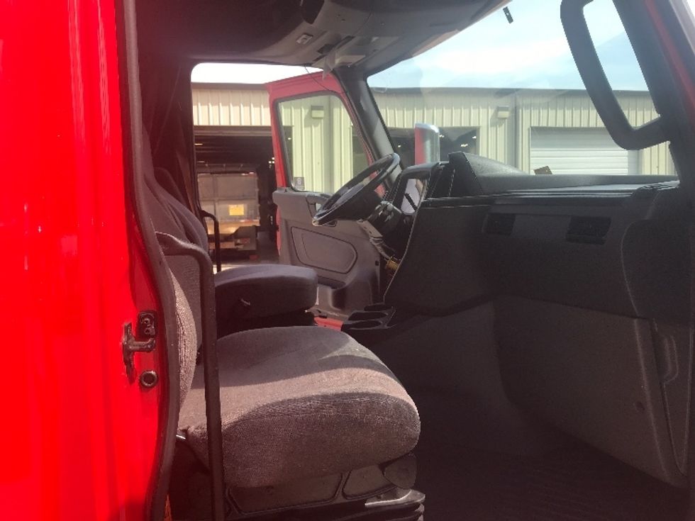 Sleeper Tractor-Heavy Duty Tractors-International-2020-LT625-Pell City-AL-468,116\n\t\tmiles-$ 48,500 - Image 13