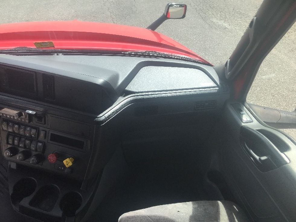 Sleeper Tractor-Heavy Duty Tractors-International-2020-LT625-Pell City-AL-468,116\n\t\tmiles-$ 48,500 - Image 14