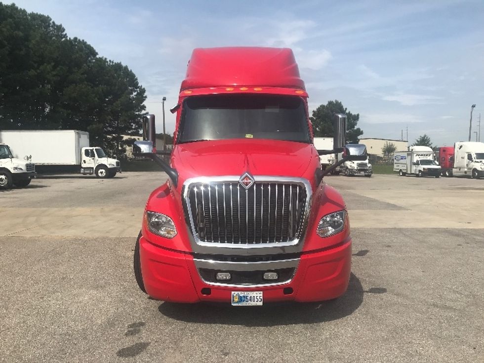 Sleeper Tractor-Heavy Duty Tractors-International-2020-LT625-Pell City-AL-468,116\n\t\tmiles-$ 48,500 - Image 2