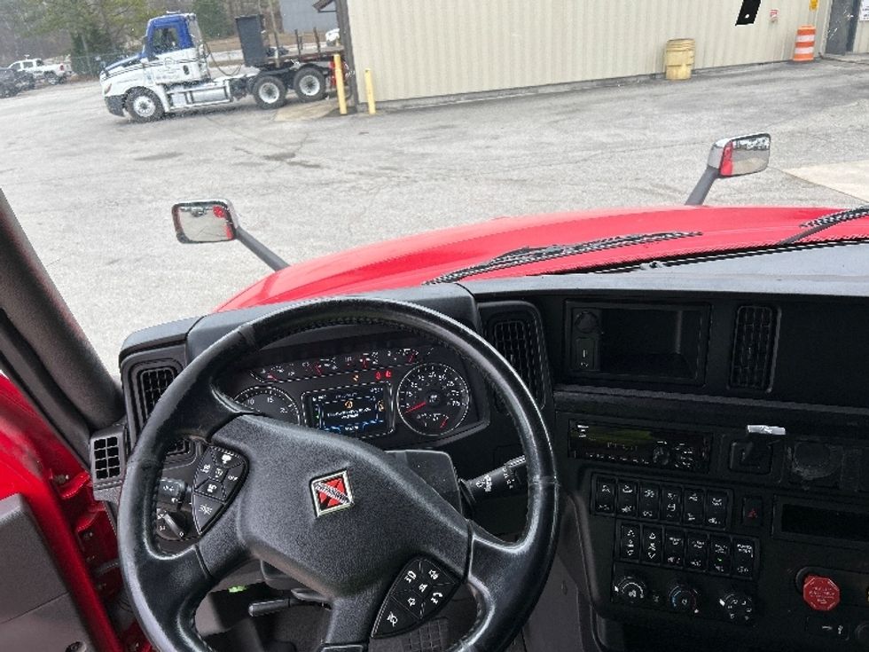 Sleeper Tractor-Heavy Duty Tractors-International-2020-LT625-Pell City-AL-561,099\n\t\tmiles-$ 35,750 - Image 11