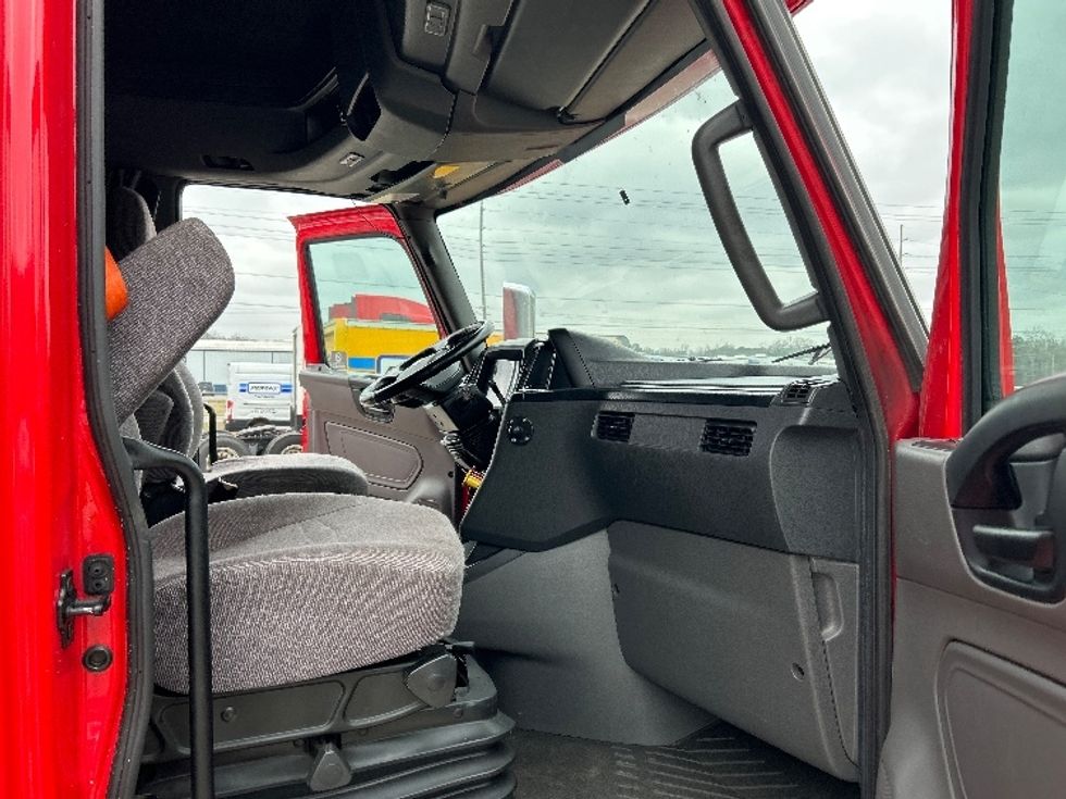 Sleeper Tractor-Heavy Duty Tractors-International-2020-LT625-Pell City-AL-561,099\n\t\tmiles-$ 35,750 - Image 13