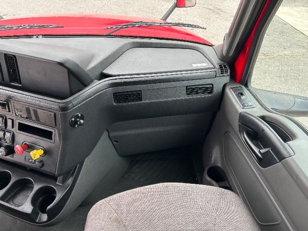 Sleeper Tractor-Heavy Duty Tractors-International-2020-LT625-Pell City-AL-561,099\n\t\tmiles-$ 35,750 - Image 14