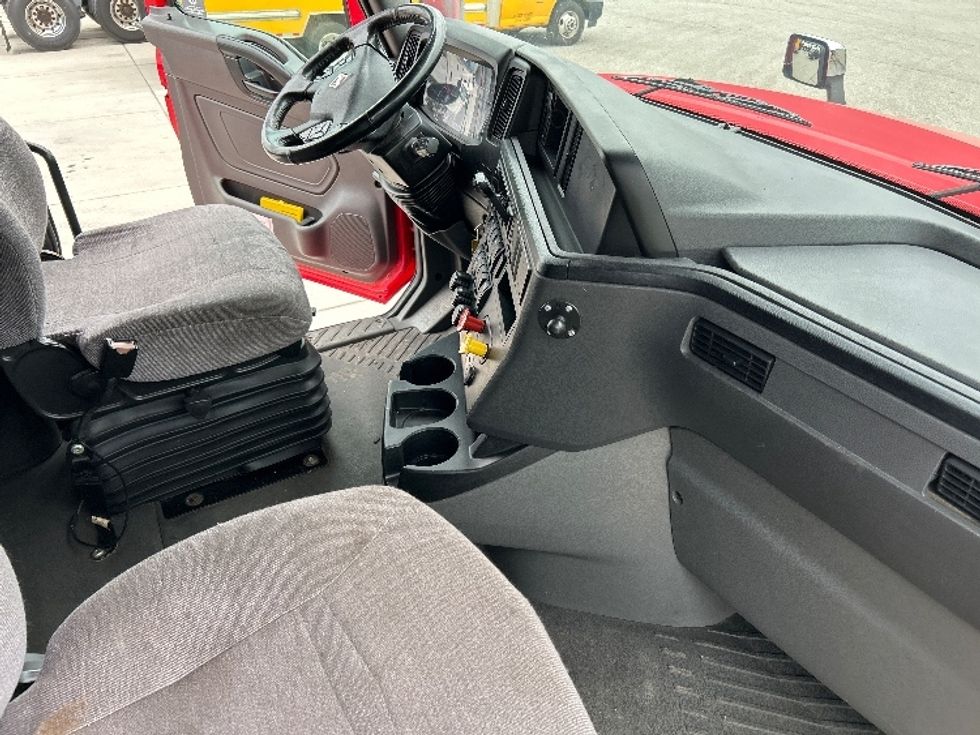 Sleeper Tractor-Heavy Duty Tractors-International-2020-LT625-Pell City-AL-561,099\n\t\tmiles-$ 35,750 - Image 15