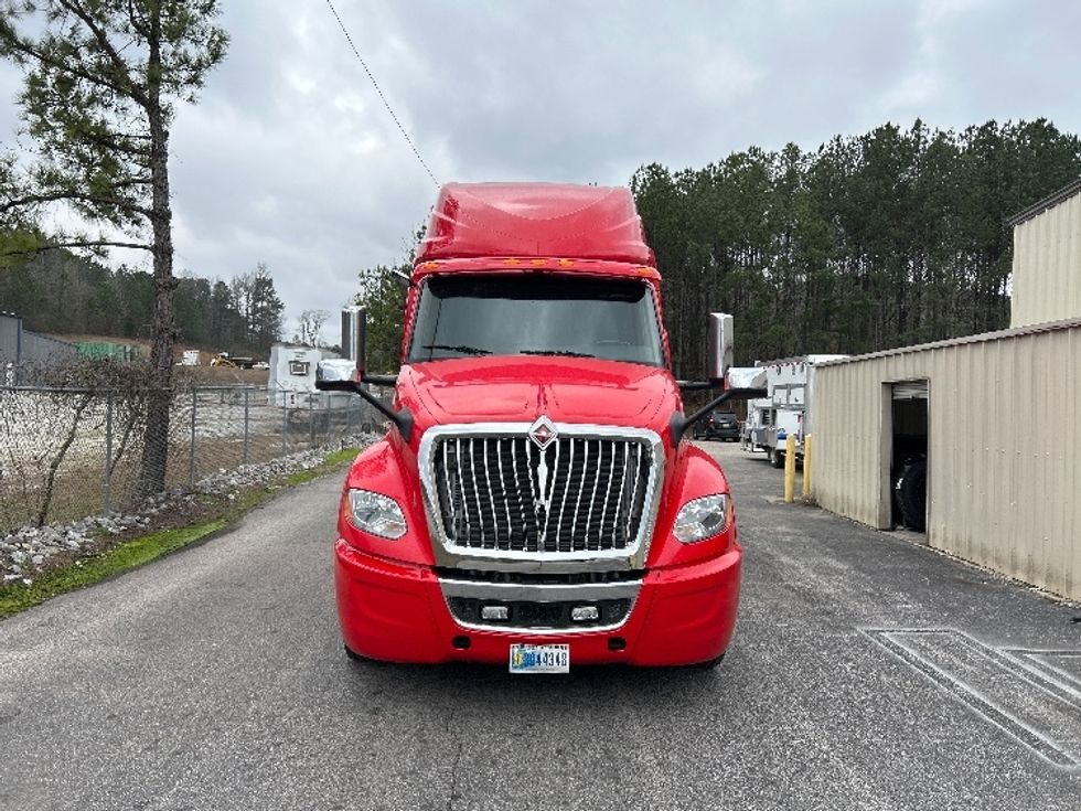 Sleeper Tractor-Heavy Duty Tractors-International-2020-LT625-Pell City-AL-561,099\n\t\tmiles-$ 35,750 - Image 2