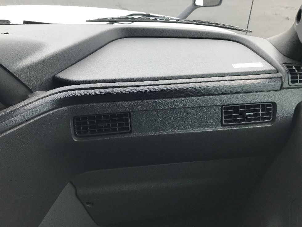 Sleeper Tractor-Heavy Duty Tractors-International-2020-LT625-Philadelphia-PA-495,673\n\t\tmiles-$ 46,000 - Image 14