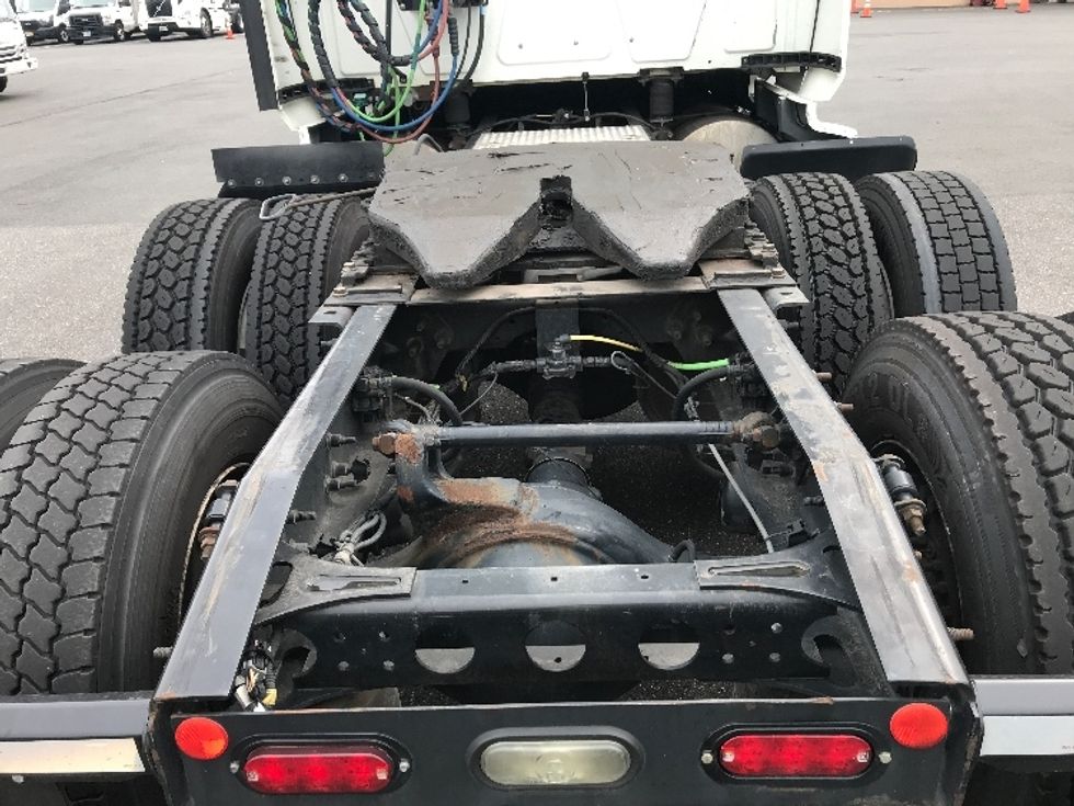 Sleeper Tractor-Heavy Duty Tractors-International-2020-LT625-Philadelphia-PA-495,673\n\t\tmiles-$ 46,000 - Image 6