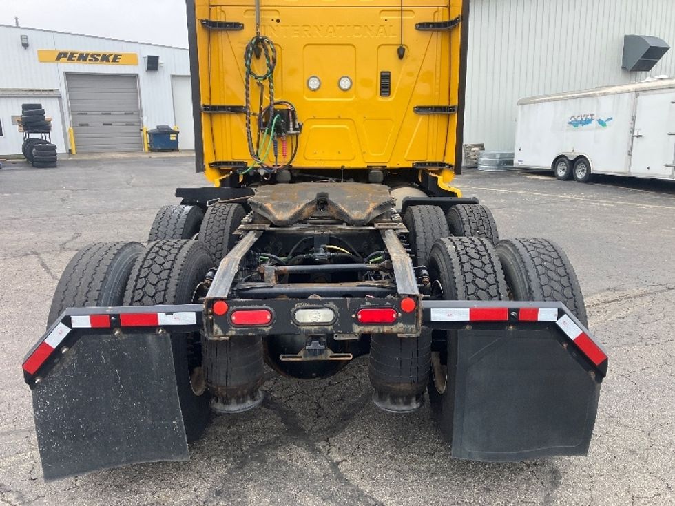 Sleeper Tractor-Heavy Duty Tractors-International-2020-LT625-Piqua-OH-657,739\n\t\tmiles-$ 25,750 - Image 6