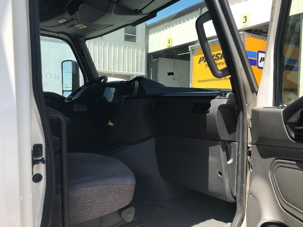 Sleeper Tractor-Heavy Duty Tractors-International-2020-LT625-Portland-OR-615,716\n\t\tmiles-$ 45,750 - Image 11