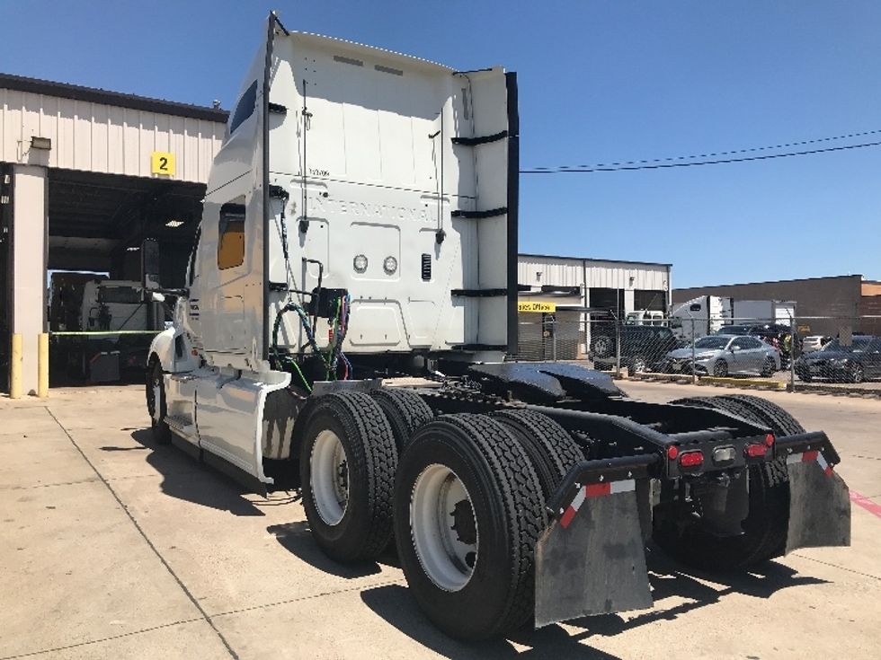 Sleeper Tractor-Heavy Duty Tractors-International-2020-LT625-Portland-OR-615,716\n\t\tmiles-$ 45,750 - Image 4