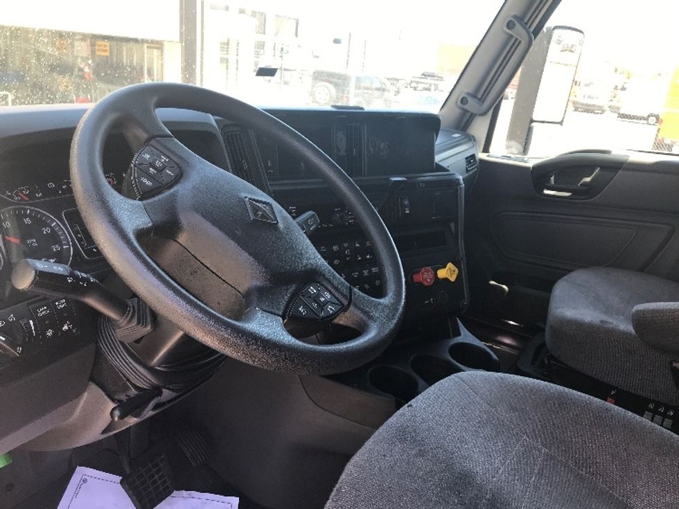 Sleeper Tractor-Heavy Duty Tractors-International-2020-LT625-Portland-OR-615,716\n\t\tmiles-$ 45,750 - Image 8