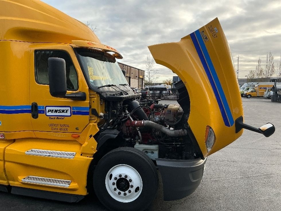 Sleeper Tractor-Heavy Duty Tractors-International-2020-LT625-Portland-OR-638,461\n\t\tmiles-$ 39,500 - Image 20