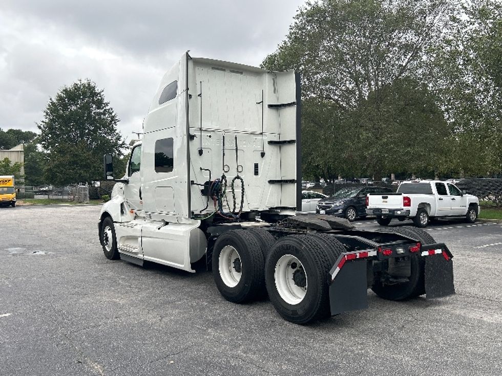 2020 International LT625 LT photo 5