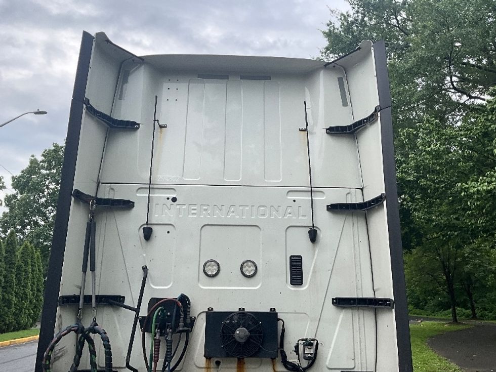 Sleeper Tractor-Heavy Duty Tractors-International-2020-LT625-Reading-PA-421,507\n\t\tmiles-$ 56,500 - Image 23